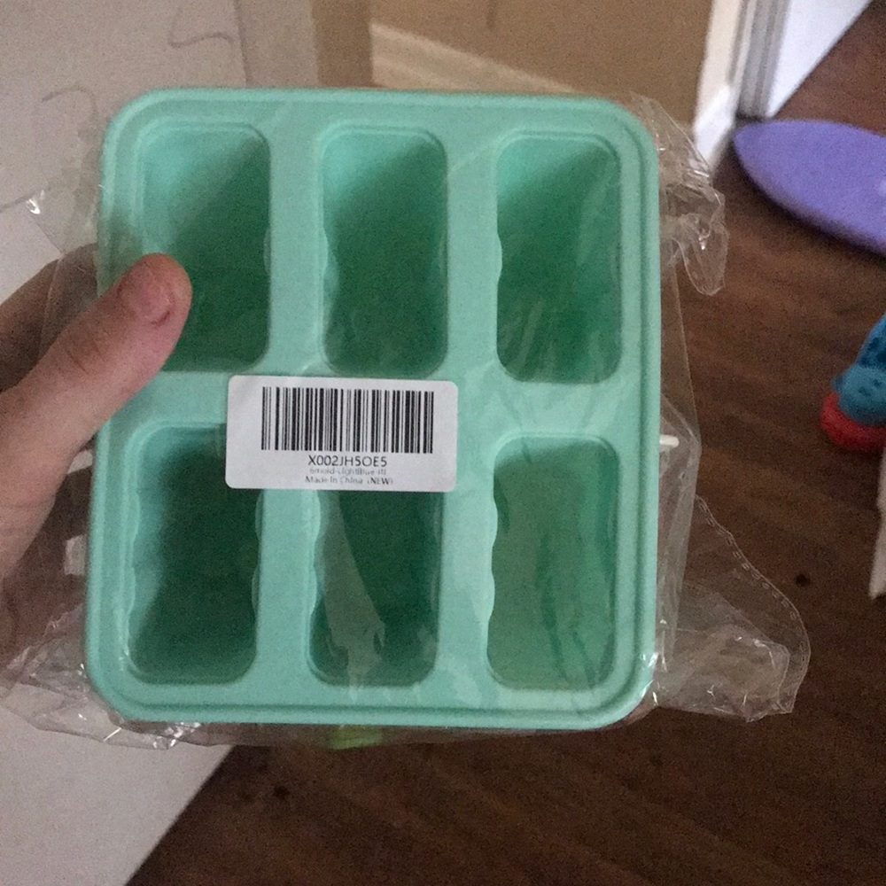 Popsicle silicone holder.